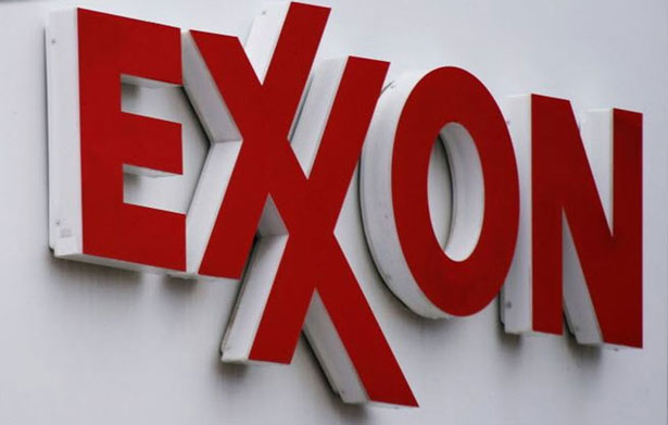 Exxon planeja demissões com aposta em combustíveis fósseis