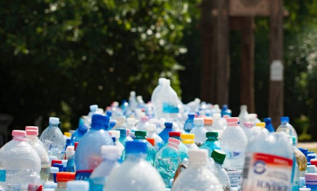 O desafio da reciclagem de embalagens plásticas