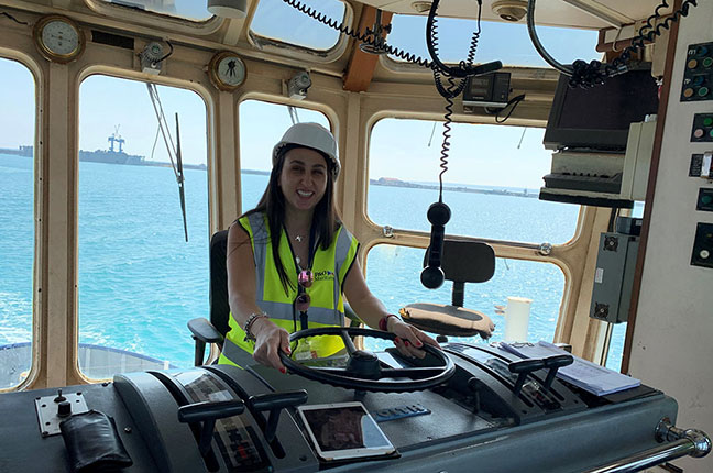 Amor ao mar fortalece mulheres em funções de comando nas plataformas